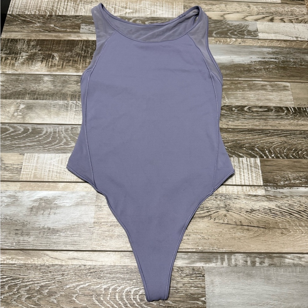 Lululemon Seek The Heat Bodysuit Size 6 LCSN Lilac Stone Color Everlux